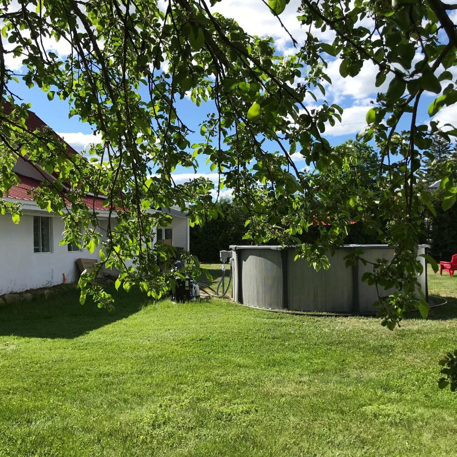 La Maison Du Village, Spa Shawinigan Dış mekan fotoğraf