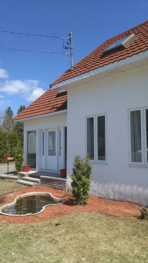 La Maison Du Village, Spa Shawinigan Dış mekan fotoğraf